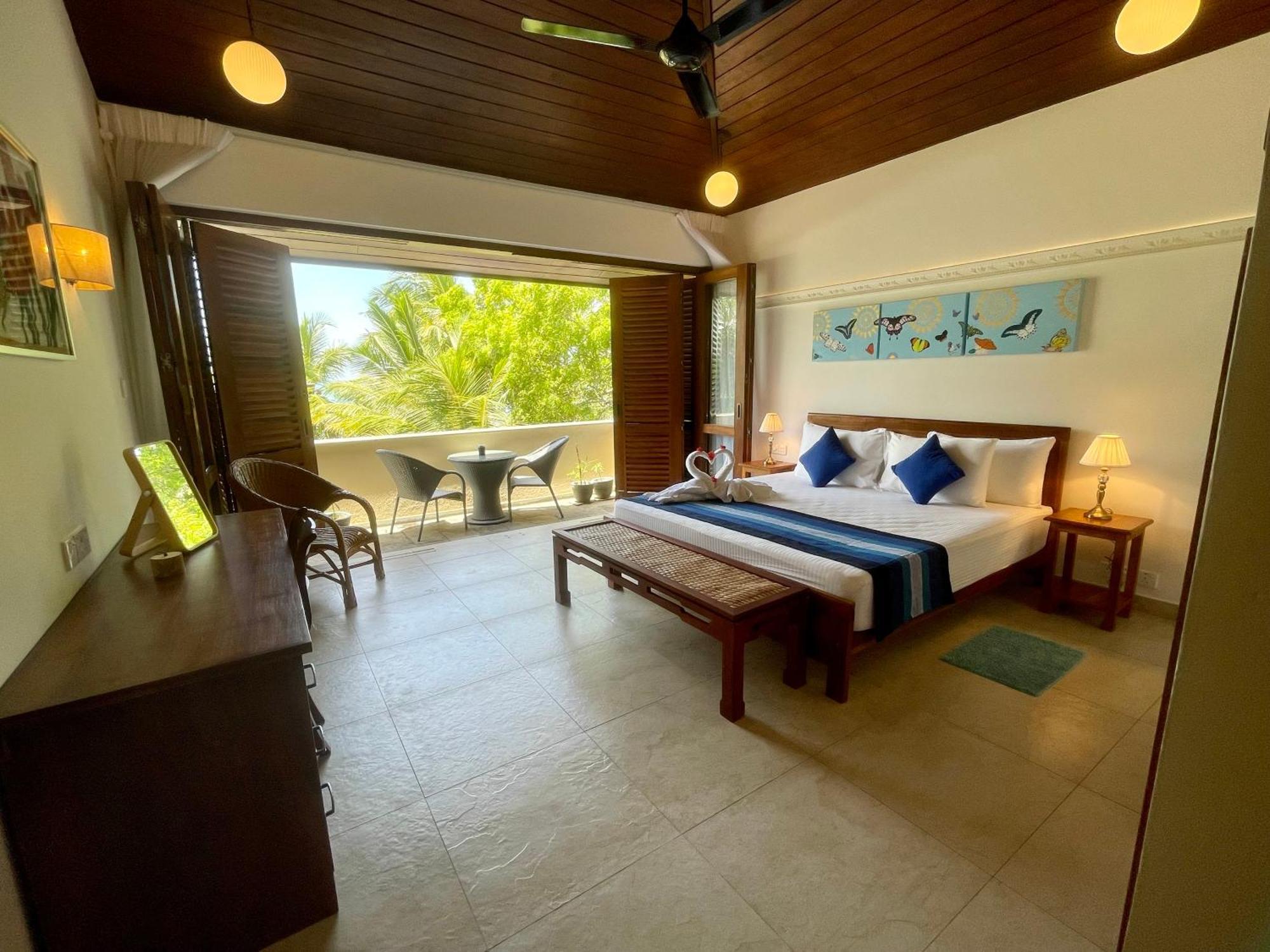 Khomba Lodge Tangalle Bagian luar foto
